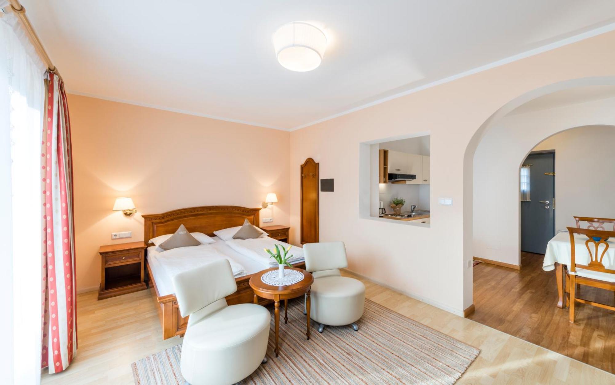 Hotel Foerstlerhof Postal / Burgstall Dış mekan fotoğraf